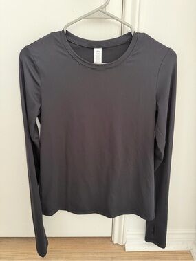 ALO Yoga Black Long Sleeve Crewneck Top size S